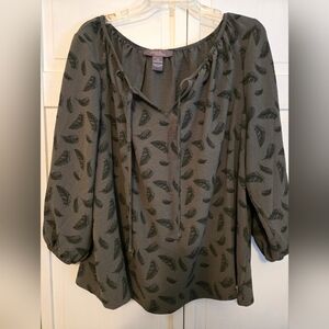 Peasant Blouse - Feather Design